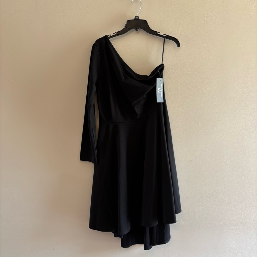 One-Shoulder Black Asymmetrical Dress